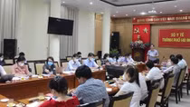 Hà Nội phải chống dịch ở mức độ cảnh báo cao hơn các địa phương khác