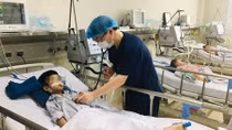 Nhiều trẻ hôn mê, thở máy do viêm não Nhật Bản