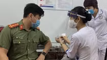 Trước ngày 15/8 phải tiêm chủng xong vaccine COVID-19 đợt 3