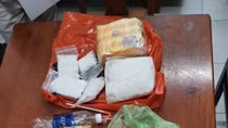Bắt 5 đối tượng mua bán vận chuyển 5kg ma túy đá 
