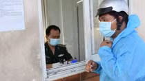 Thêm 3 ca nhiễm COVID-19 nhập cảnh 