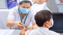 Có thêm 1.906 người được tiêm chủng vaccine COVID-19 