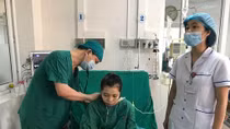 Cứu sống cô gái người dân tộc bị di chứng lao phổi nặng nề