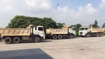 Xử lý đoàn xe tải vi phạm luật ở Quảng Ninh