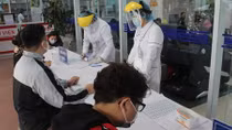 Thêm 16 người nhập cảnh về nhiễm COVID-19
