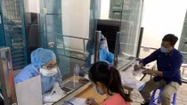 Thêm 1 ca nhiễm COVID-19 là chuyên gia người Pháp vào Việt Nam