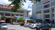 2 anh em nhập viện nghi ngộ độc, một cháu bé tử vong