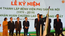 BV Phụ sản Hà Nội đón nhận Huân chương Lao động hạng Nhất lần thứ hai