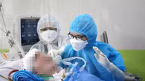 Bệnh nhân phi công người Anh ngừng sử dụng ECMO
