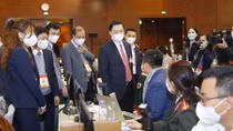 Phó trưởng Ban Tuyên giáo Trung ương thăm Trung tâm Báo chí Đại hội XIII