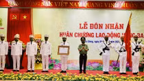 Công an tỉnh Bắc Giang đón nhận Huân chương Lao động hạng Ba