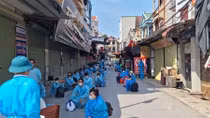 Di chuyển hàng nghìn công nhân ra khỏi ổ dịch Núi Hiểu