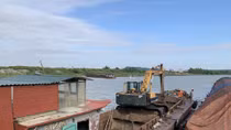 "Tập đoàn" chiếm đoạt than bị bắt quả tang