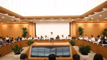 Hà Nội lo quá tải chỗ cách ly người từ vùng dịch về