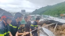 Triển khai các biện pháp cấp bách ứng phó, giảm thiệt hại mưa lũ miền Trung