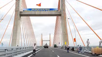 Cầu Bạch Đằng kiến nghị thu phí từ 1-10