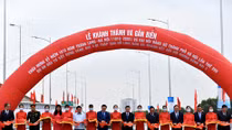 Hà Nội khánh thành tuyến đường Vành đai 3 đi thấp qua hồ Linh Đàm