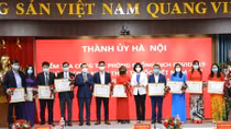 Hà Nội trao bằng khen đột xuất tặng 20 cán bộ, y bác sĩ tiêu biểu 