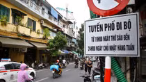 Phố đi bộ Hà Nội có thời điểm hút 200.000 người/tối