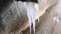 Băng giá xuất hiện ở Fansipan