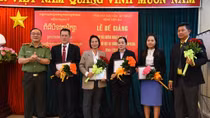 Bồi dưỡng nghiệp vụ cho cán bộ y tế Bộ Nội vụ Vương quốc Campuchia