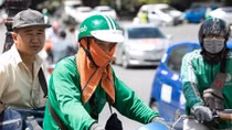 Tiếp tục tăng lên 40 độ, Hà Nội như chảo lửa