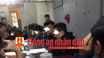  Triệt phá đường dây toàn hotboy bán dâm cho các "quí bà"