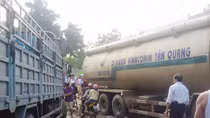 Đường lên Quảng Bạ, Hà Giang ách tắc nghiêm trọng