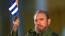 Lãnh tụ của cách mạng Cuba Fidel Castro qua đời ở tuổi 90