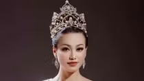 Á hậu Nguyễn Phương Khánh đại diện Việt Nam tham gia Miss Earth 2018.