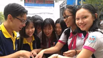 Rộn ràng ngày đầu tiên thi THPT Quốc gia