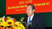Không để cán bộ, chiến sĩ sa ngã, bảo kê, tiếp tay cho buôn lậu và tội phạm