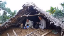 Rơi nước mắt những hình ảnh từ tâm lũ