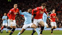 Tử thần gọi tên Premier League 