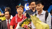 Nam sinh Quốc học Huế giành vòng nguyệt quế Olympia 2016 trị giá 35.000 USD
