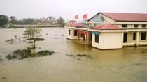 Nhiều nơi ở Thừa Thiên - Huế chìm nghỉm trong nước