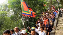 Triệu trái tim hành hương giỗ Tổ