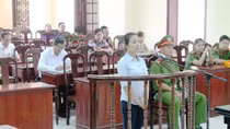 18 năm tù vì vận chuyển "cái chết trắng"