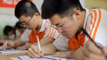 Kỳ thi Đại học mùa COVID-19 của 10,7 triệu sĩ tử Trung Quốc 