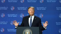 Ông Trump gọi điện cho Tổng thống Hàn Quốc thông báo về kết quả Hội nghị