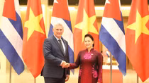 Chủ tịch Quốc hội Nguyễn Thị Kim Ngân hội kiến Chủ tịch Cuba