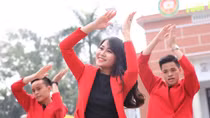 Nữ sinh Học viện An ninh rạng ngời trong điệu nhảy dân vũ sôi động