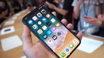 Rò rỉ hình ảnh “bằng xương bằng thịt” của iPhone X