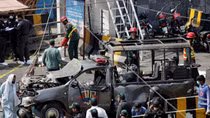 Nổ gần đền thờ Hồi giáo ở Pakistan, hàng chục người thương vong