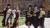 Trung Quốc khuyến cáo sinh viên cân nhắc việc du học tại Australia