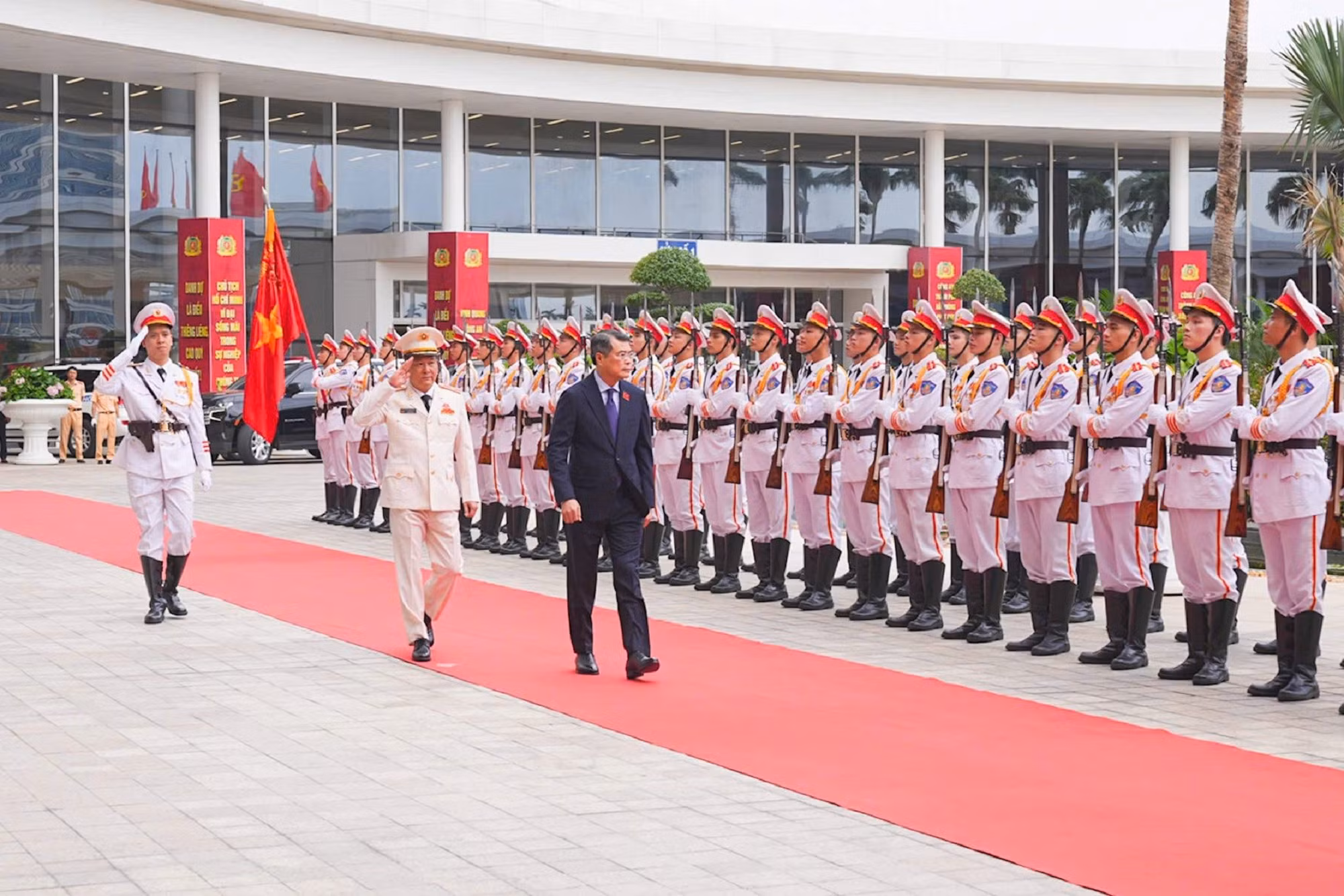 Công an thành phố Hải Phòng đón nhận danh hiệu Anh hùng lực lượng vũ trang nhân dân -0