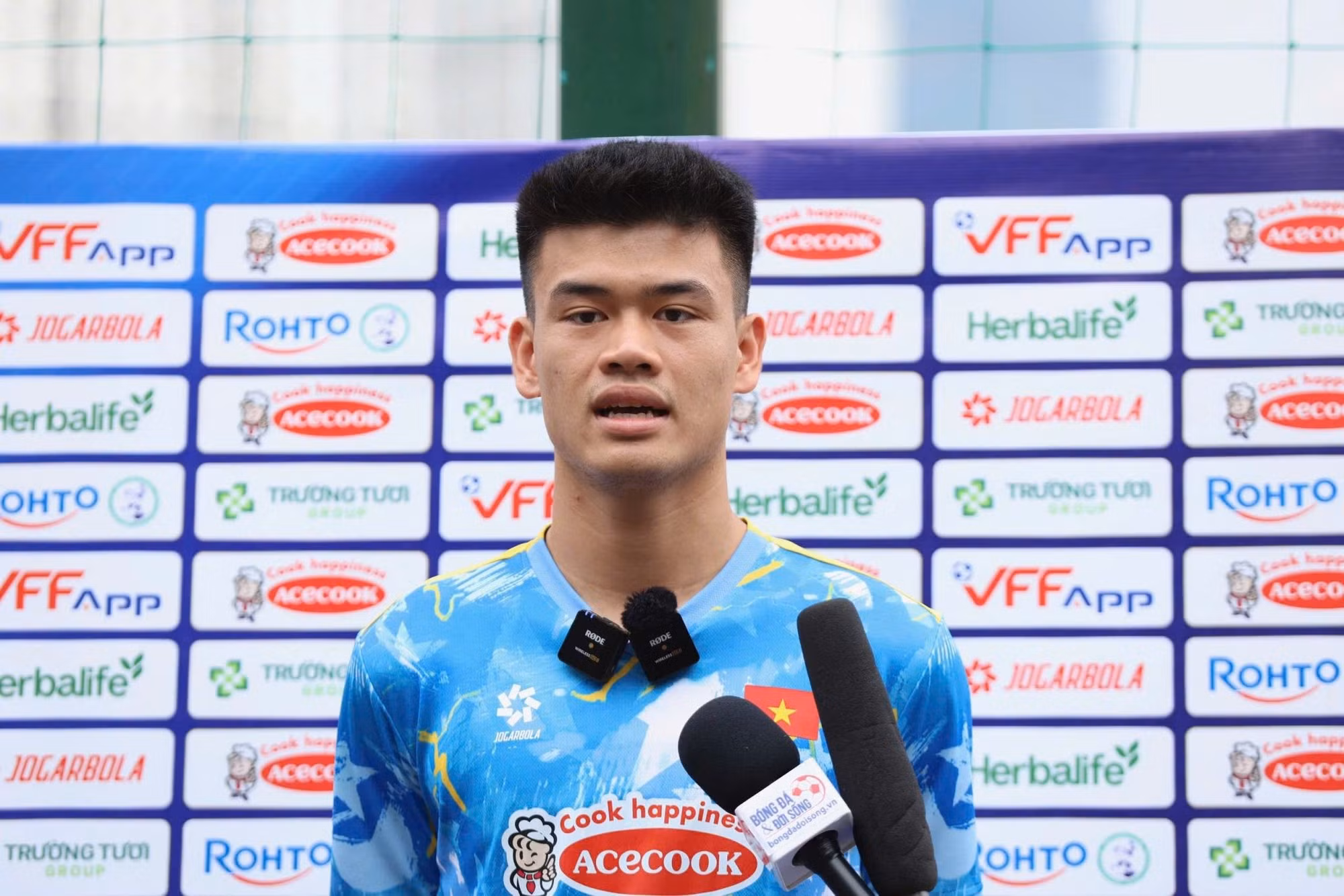 kiet.jpg