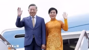 Tổng Bí thư, Chủ tịch nước Tô Lâm cùng Phu nhân bắt đầu thăm cấp Nhà nước Liên bang Nga
