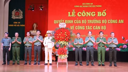 Trao Quyết định bổ nhiệm Phó Giám đốc Công an TP Hải Phòng