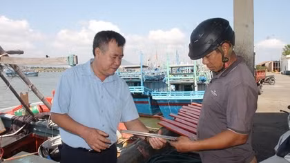 Ngư dân miền Trung hướng về Đại hội XIV của Đảng